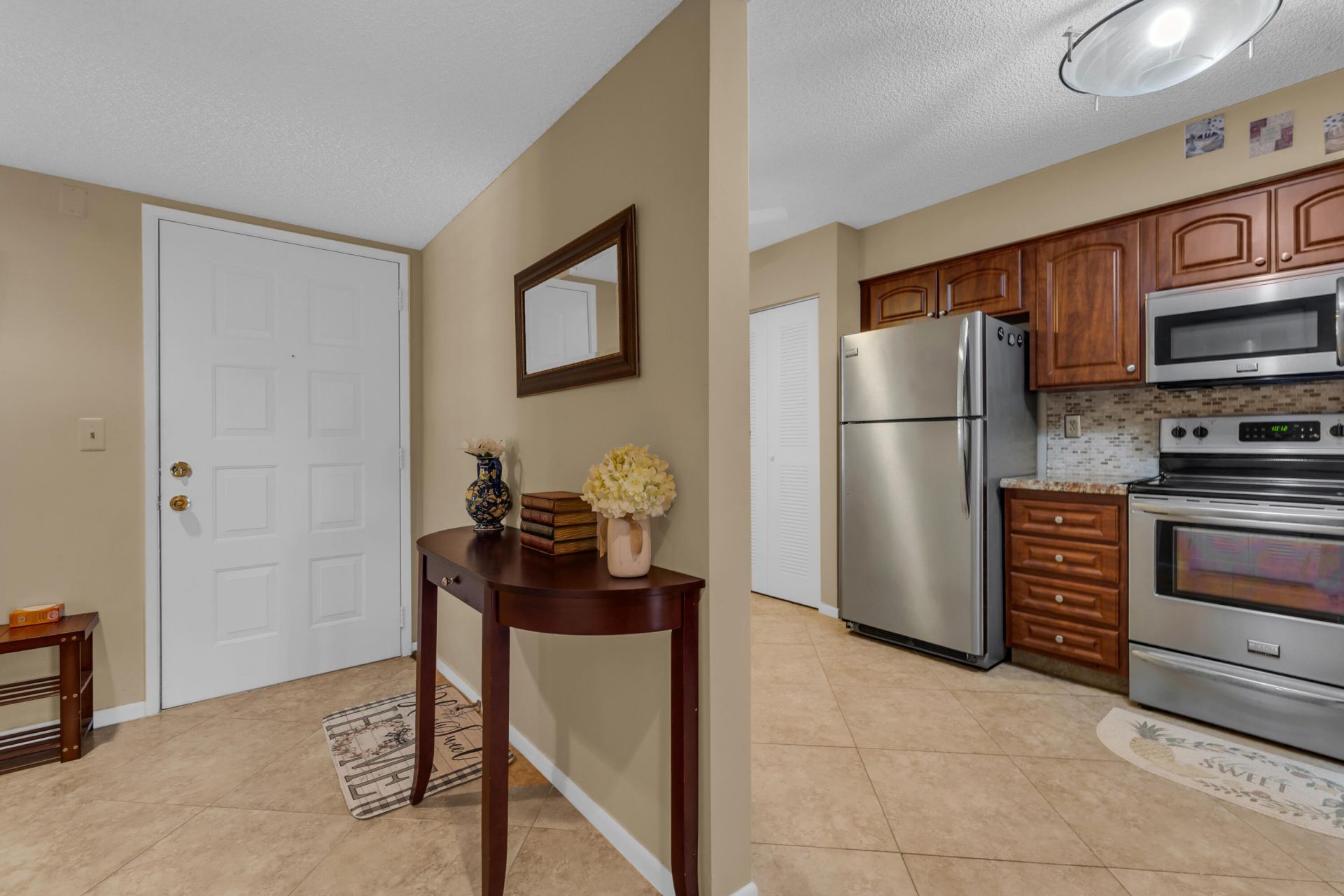 7340 Amberly Lane, Unit 210, Delray Beach, FL 33446 Photo