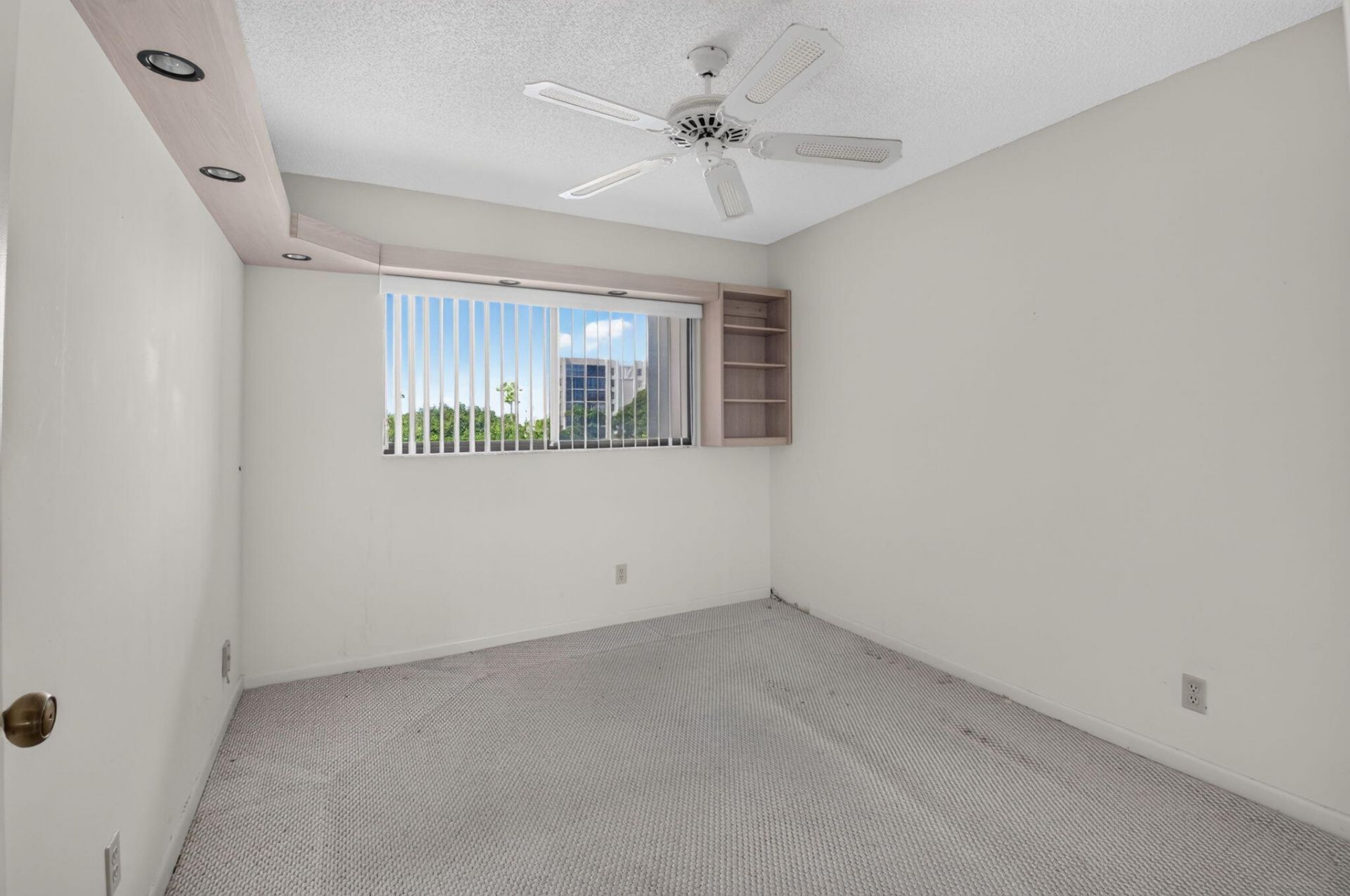 7260 Kinghurst Drive, Unit 404, Delray Beach, FL 33446 Photo