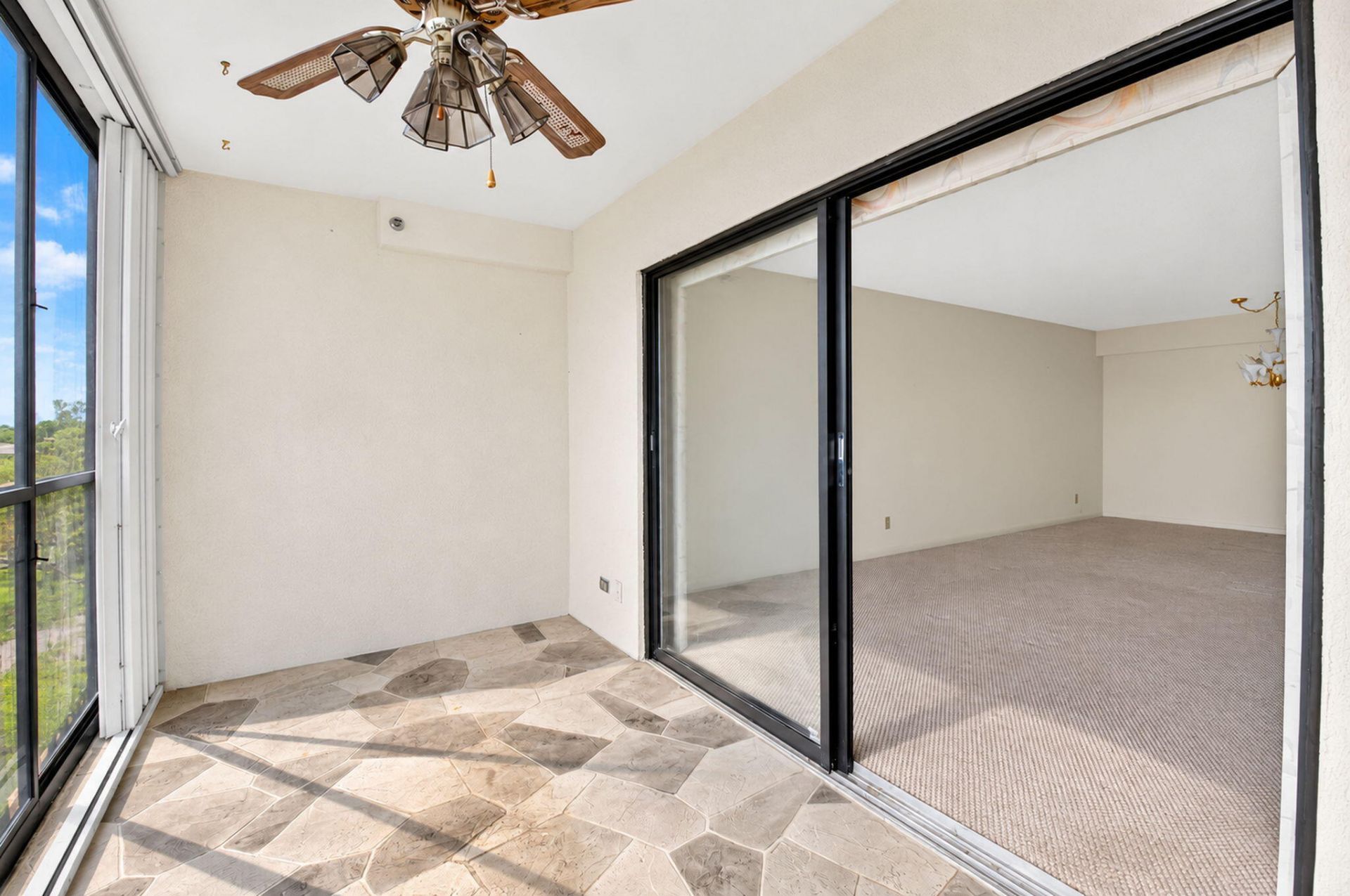 7260 Kinghurst Drive, Unit 404, Delray Beach, FL 33446 Photo
