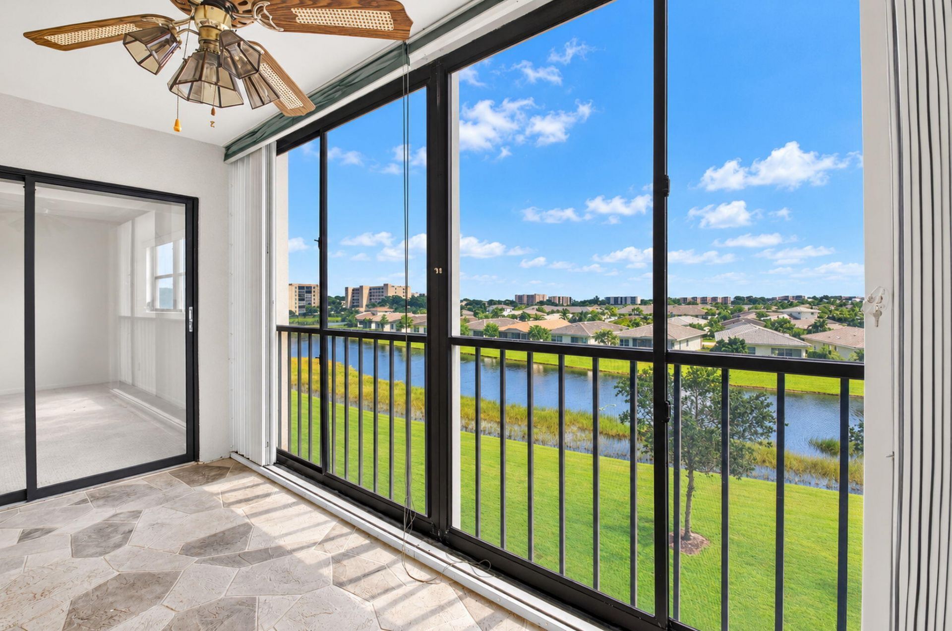 7260 Kinghurst Drive, Unit 404, Delray Beach, FL 33446 Photo