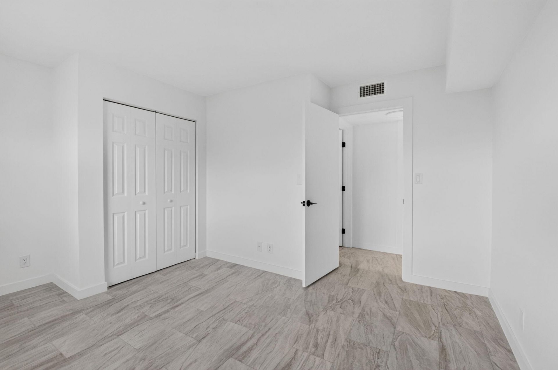 7145 Huntington Lane, Unit 408, Delray Beach, FL 33446 Photo