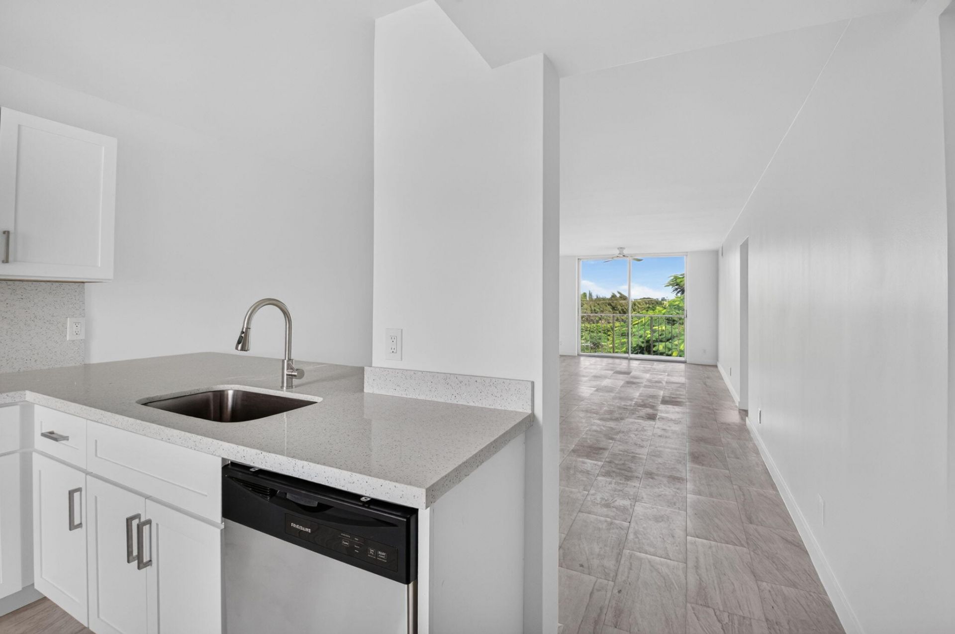 7145 Huntington Lane, Unit 408, Delray Beach, FL 33446 Photo