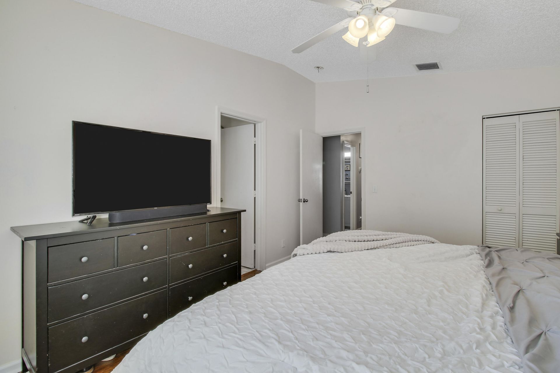 9561 Bradshaw Lane, Tamarac, FL 33321 Photo