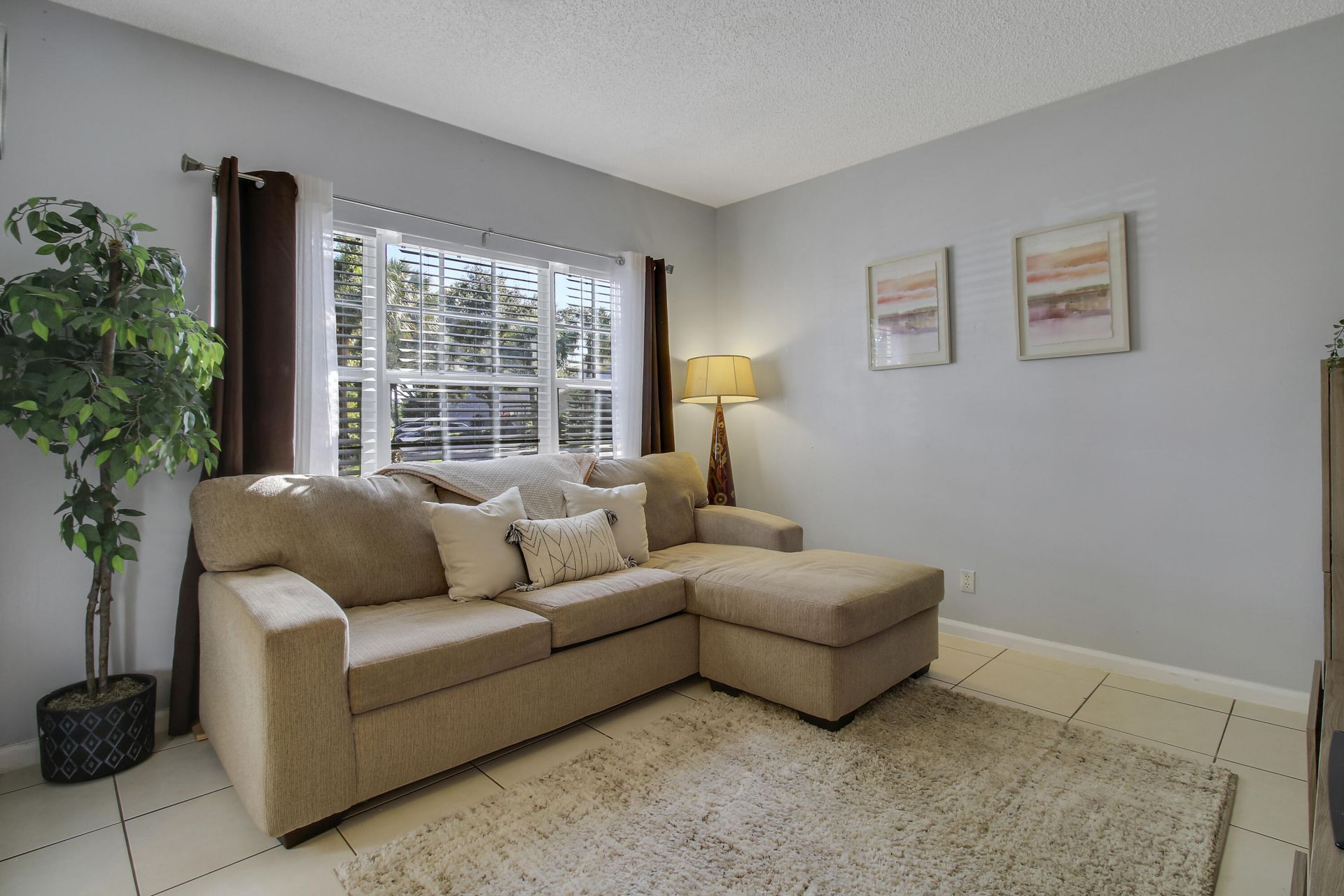9561 Bradshaw Lane, Tamarac, FL 33321 Photo