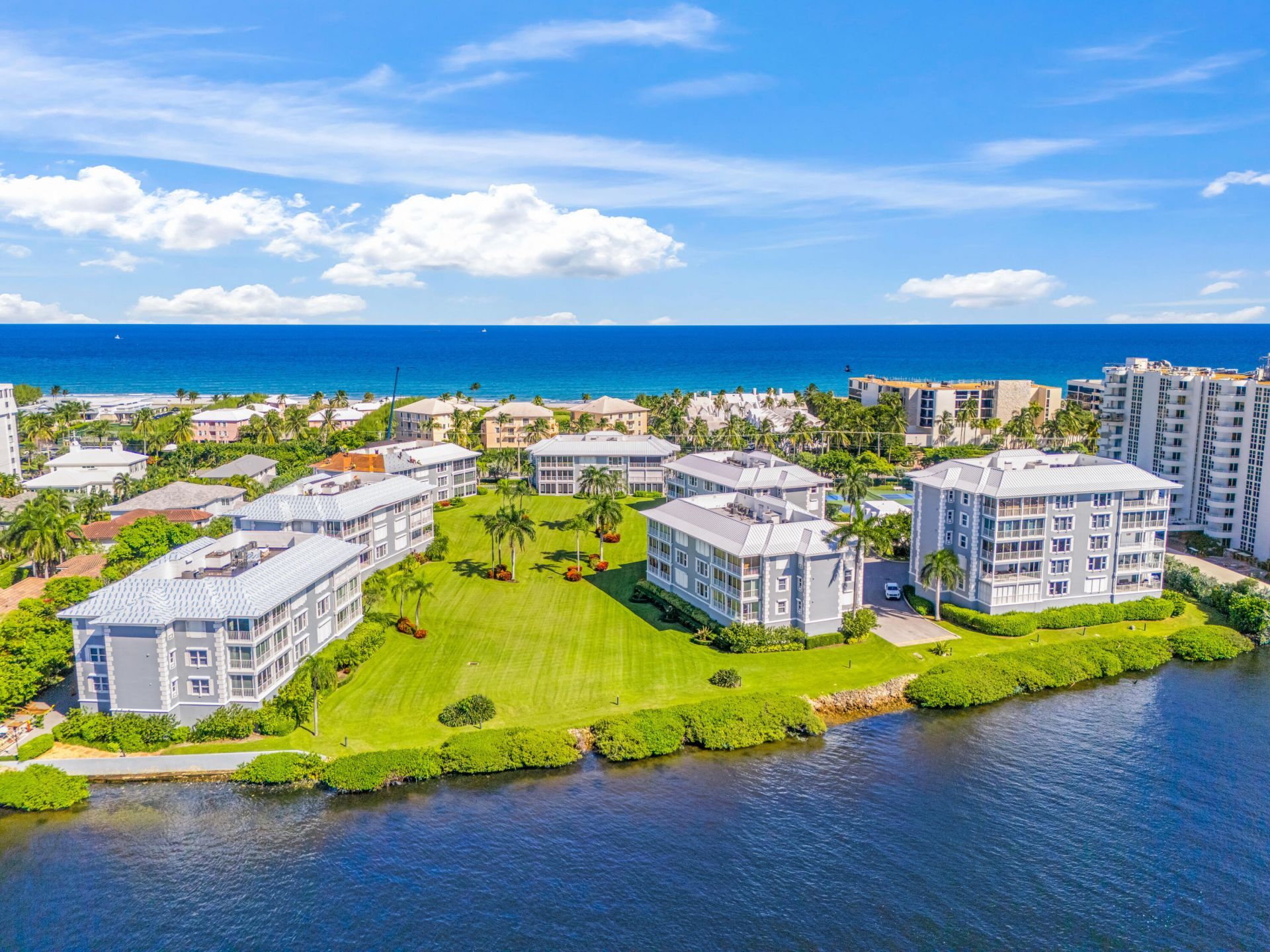 2150 S Ocean Boulevard, Unit 5B, Delray Beach, FL 33483 Photo