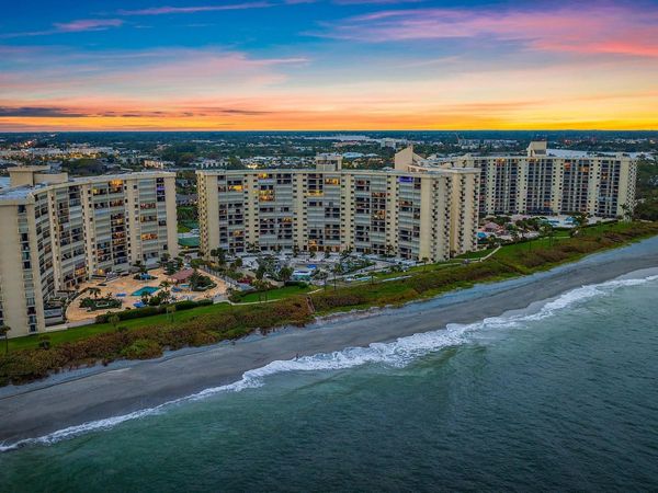 400 Ocean Trail Way, Unit 608, Jupiter, FL 33477