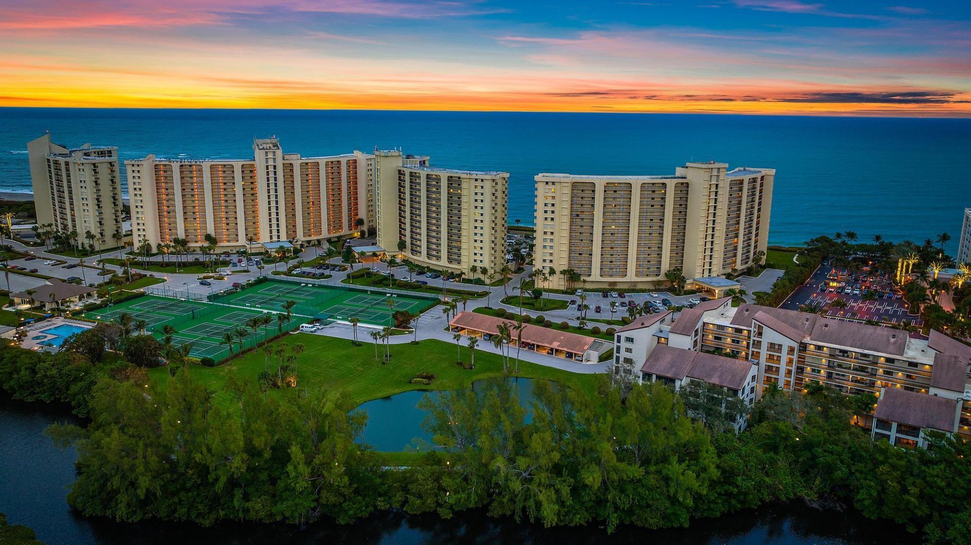 400 Ocean Trail Way, Unit 608, Jupiter, FL 33477 Photo