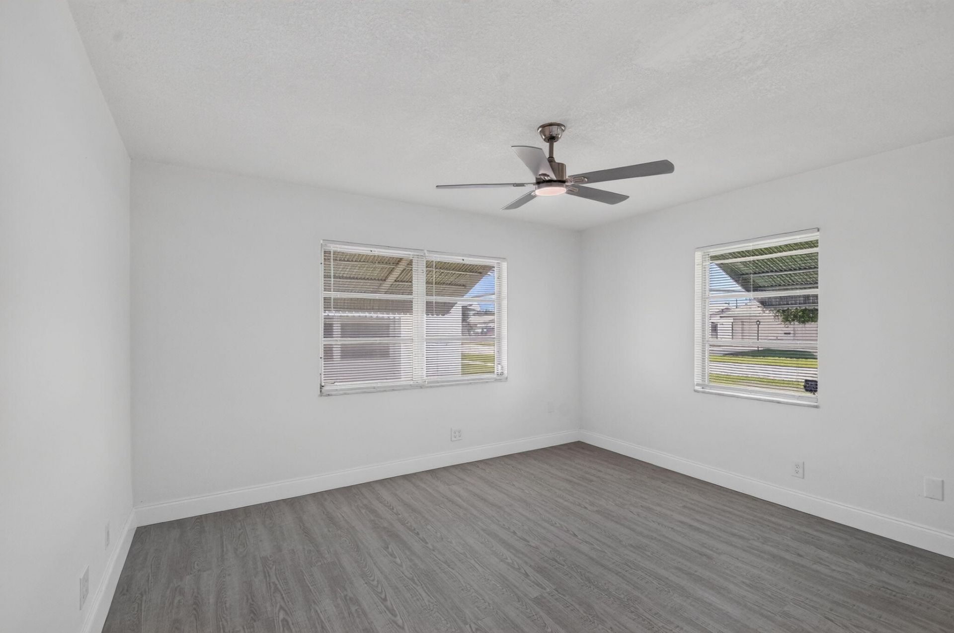 1001 Siesta Avenue, Boynton Beach, FL 33426 Photo