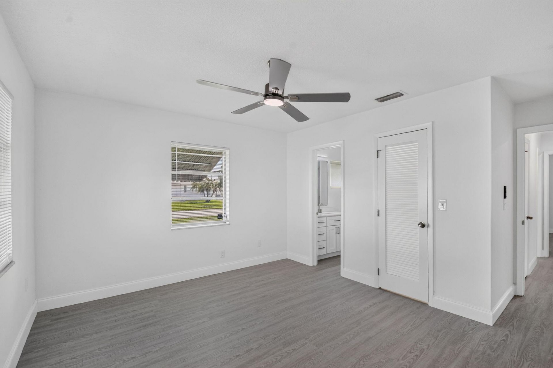1001 Siesta Avenue, Boynton Beach, FL 33426 Photo