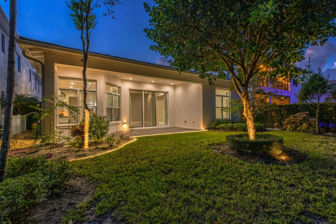 1070 Faulkner Terrace, Palm Beach Gardens, FL 33418 Photo