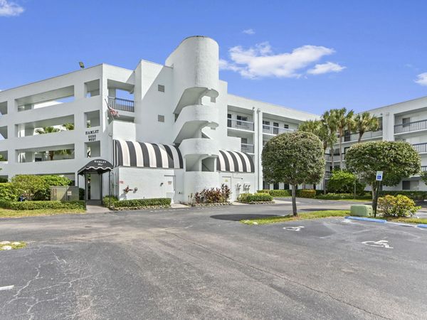 6698 10th Avenue N, Unit 323, Lake Worth, FL 33467