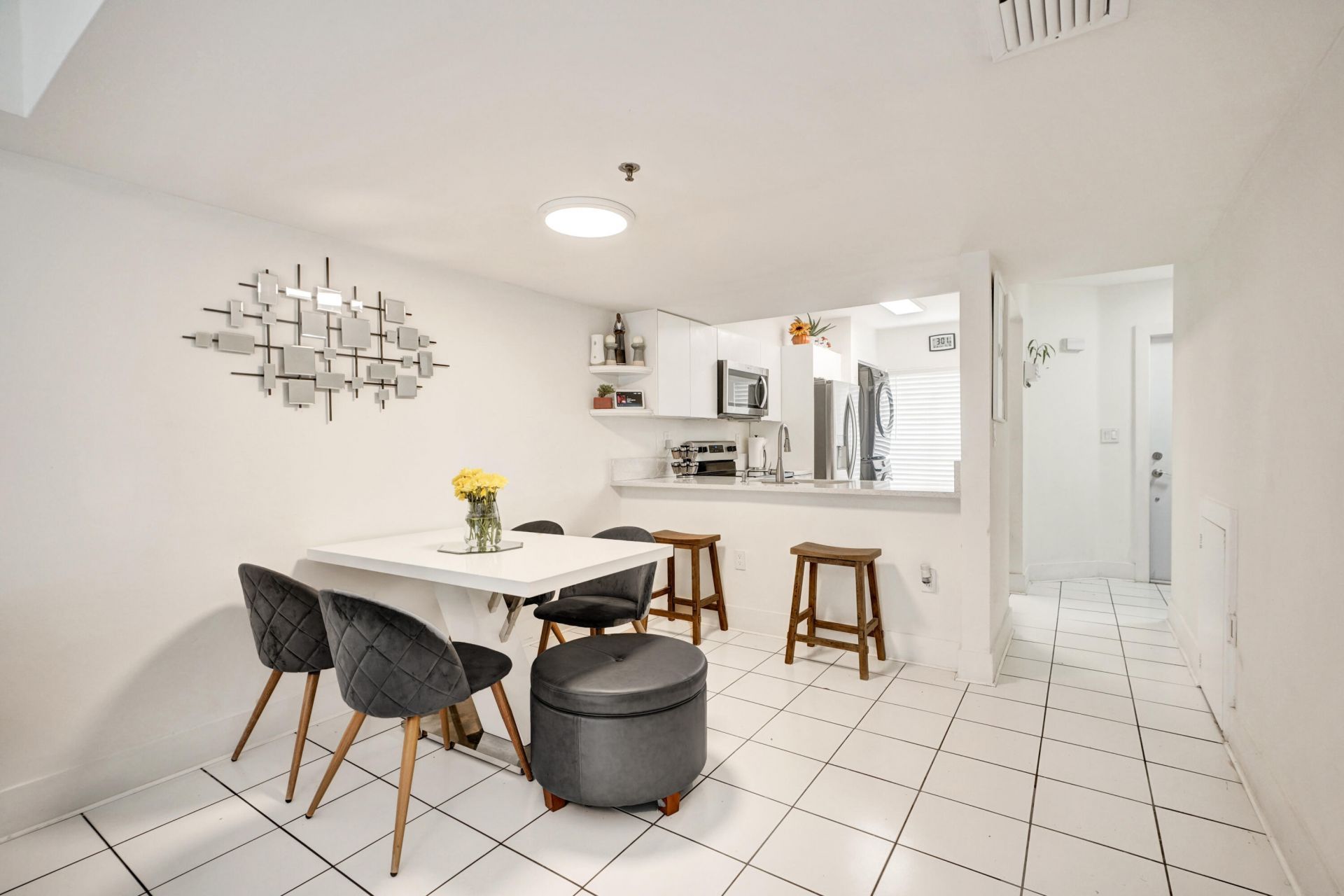 235 Riviera Circle, Weston, FL 33326 Photo