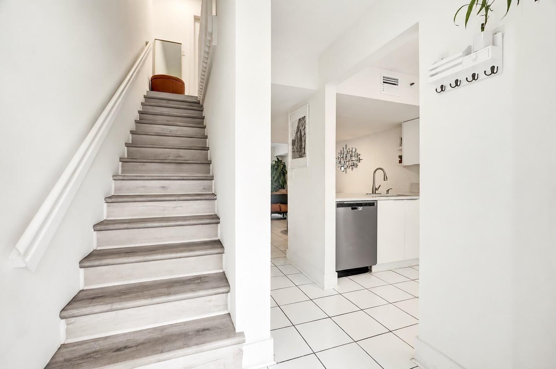 235 Riviera Circle, Weston, FL 33326 Photo