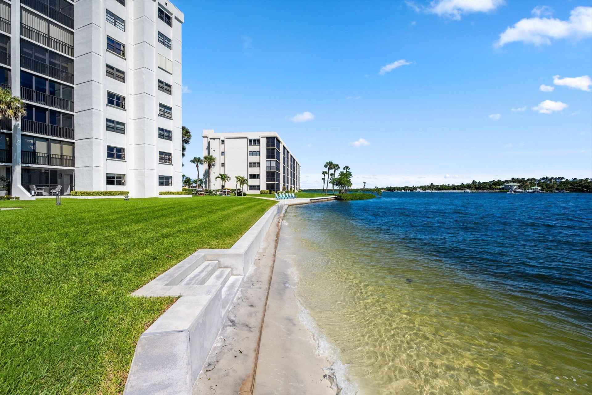 19800 Sandpointe Bay Drive, Unit 807, Tequesta, FL 33469 Photo