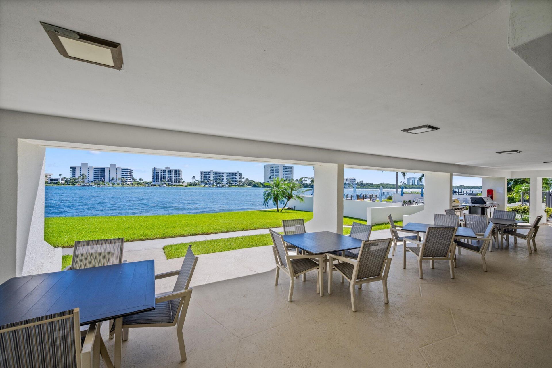 19800 Sandpointe Bay Drive, Unit 807, Tequesta, FL 33469 Photo