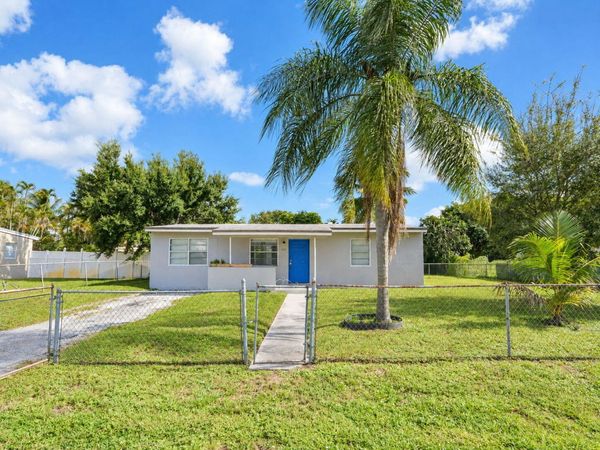1805 NW 13TH Court, Fort Lauderdale, FL 33311