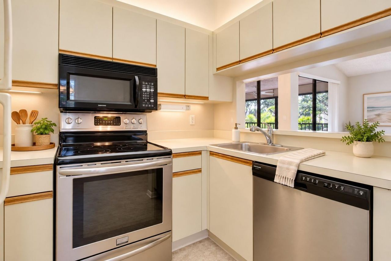 5422 Venetia Court, Unit E, Boynton Beach, FL 33437 Photo