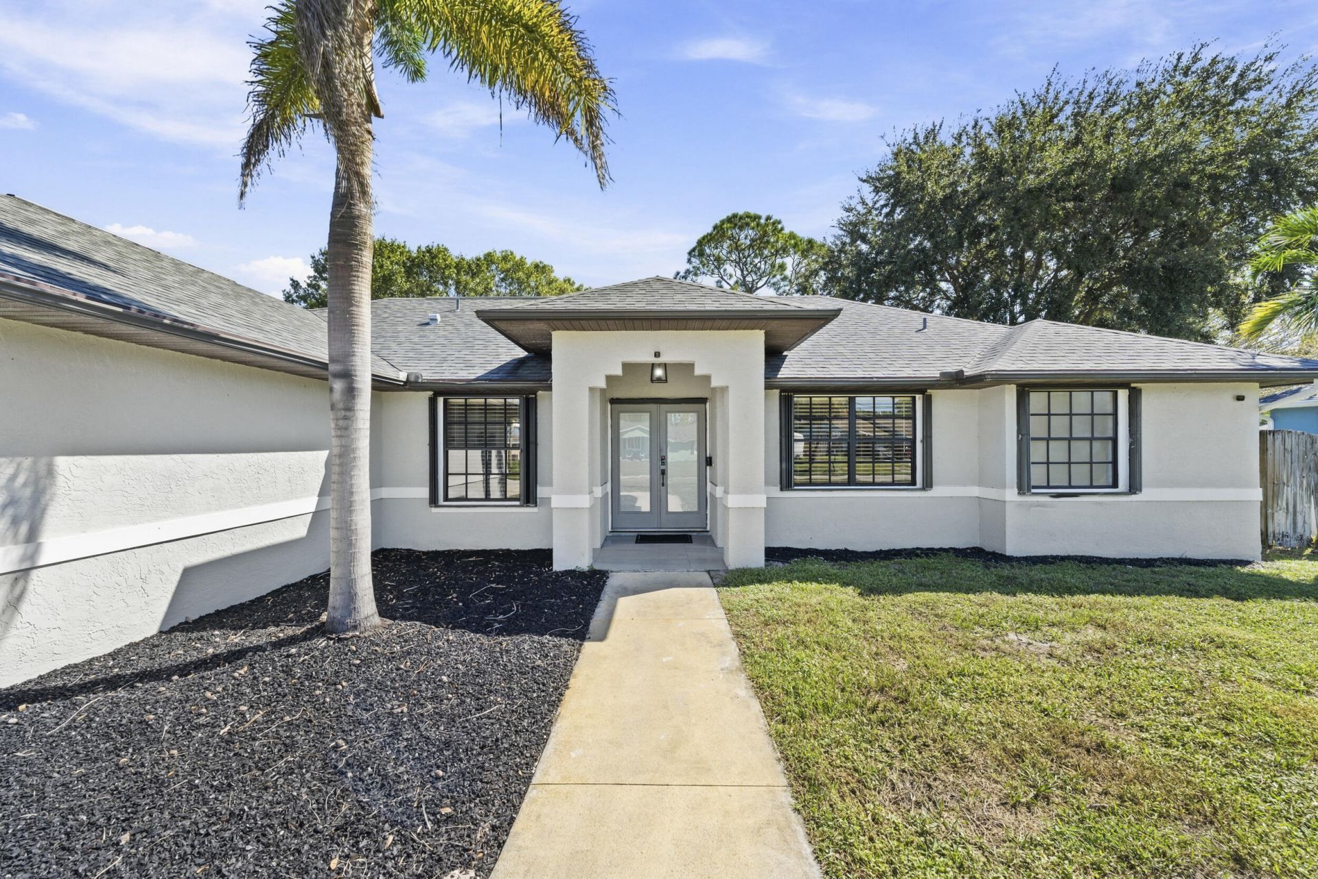 5606 Sunset Boulevard, Fort Pierce, FL 34982 Photo