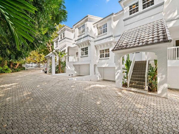 1705 E LAS OLAS Boulevard, Unit 3, Fort Lauderdale, FL 33301