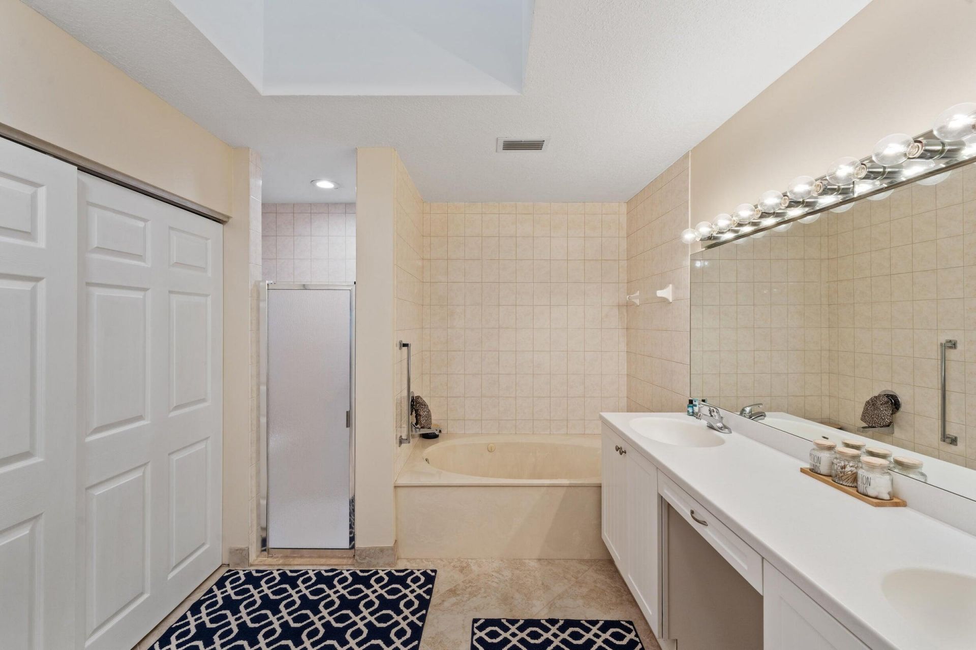 109 Half Moon Circle, Unit C, Jupiter, FL 33458 Photo