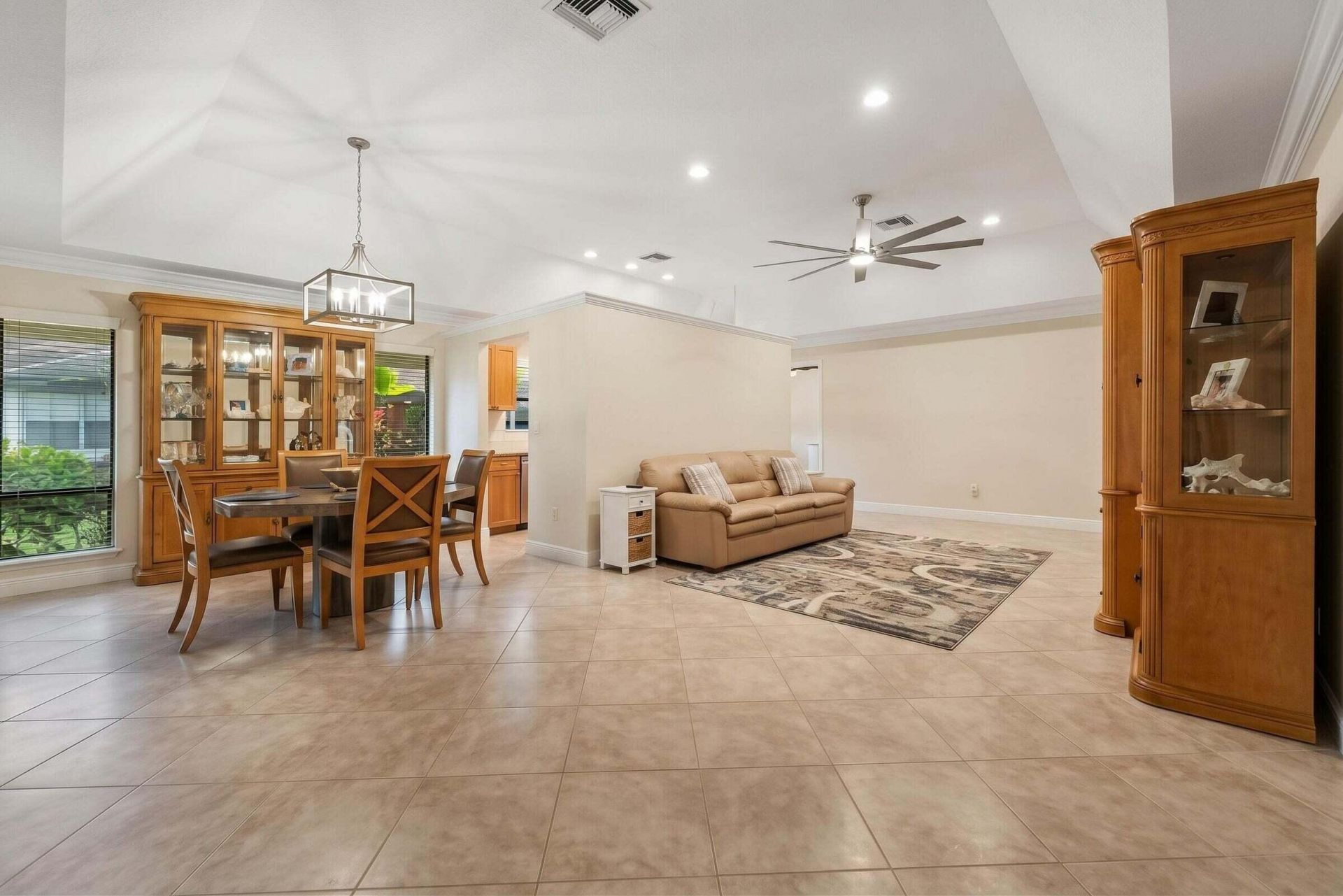 109 Half Moon Circle, Unit C, Jupiter, FL 33458 Photo