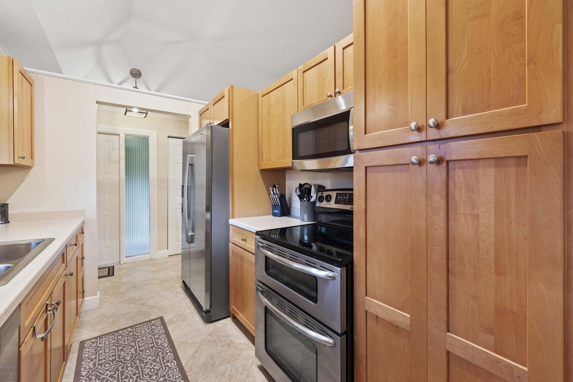109 Half Moon Circle, Unit C, Jupiter, FL 33458 Photo