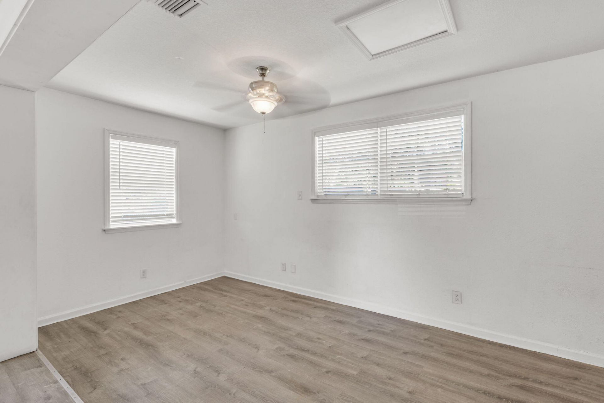 880 NW 33rd Terrace Nw, Lauderhill, FL 33311 Photo