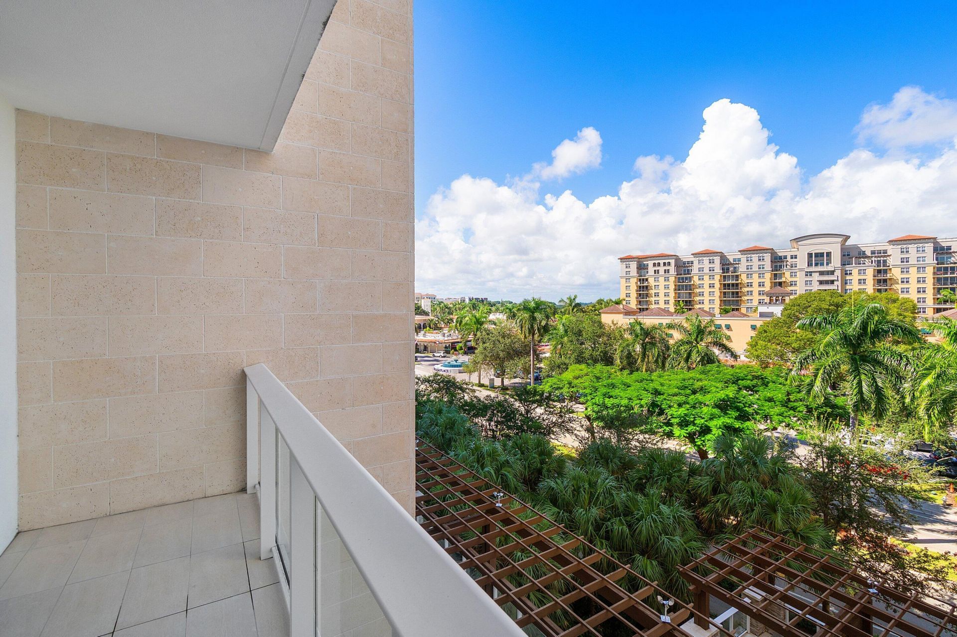 200 SE Mizner Boulevard, Unit 510, Boca Raton, FL 33432 Photo