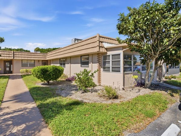 226 Seville Boulevard, Delray Beach, FL 33446