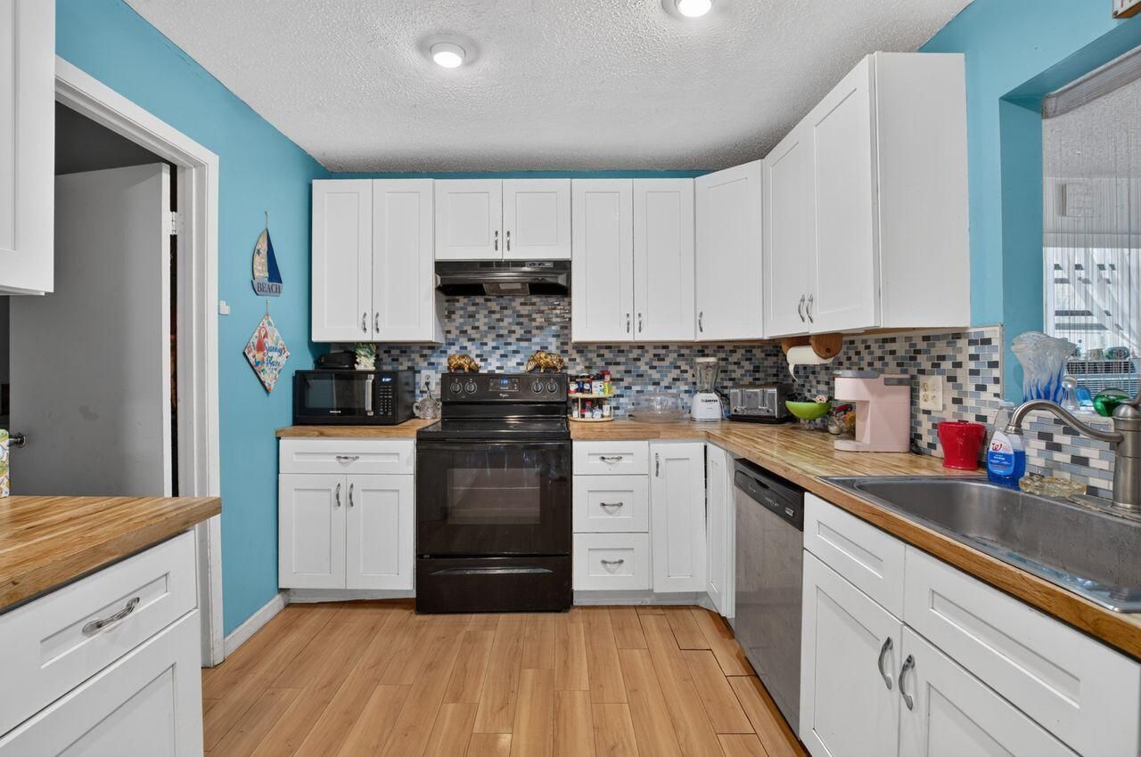 731 SW 1st Court, Boynton Beach, FL 33426 Photo
