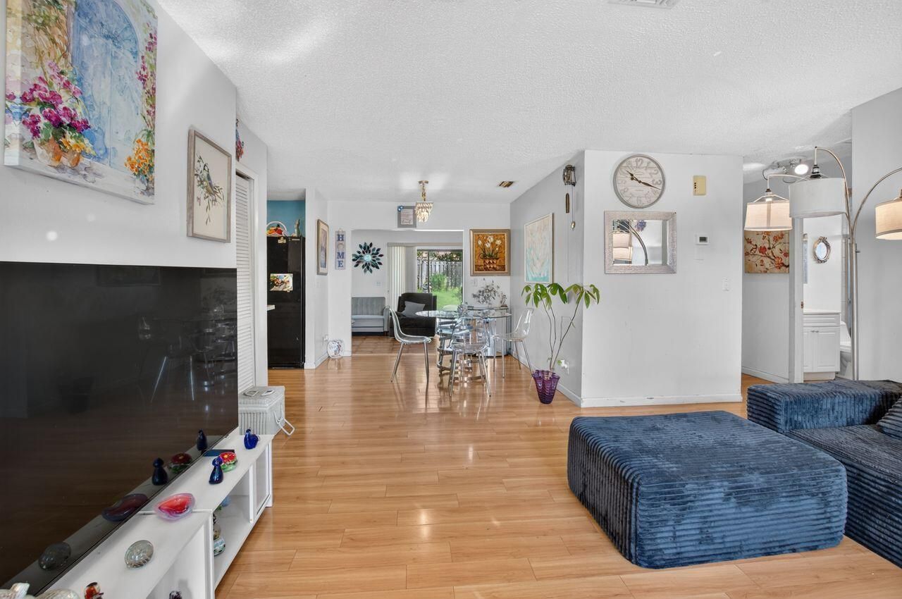 731 SW 1st Court, Boynton Beach, FL 33426 Photo