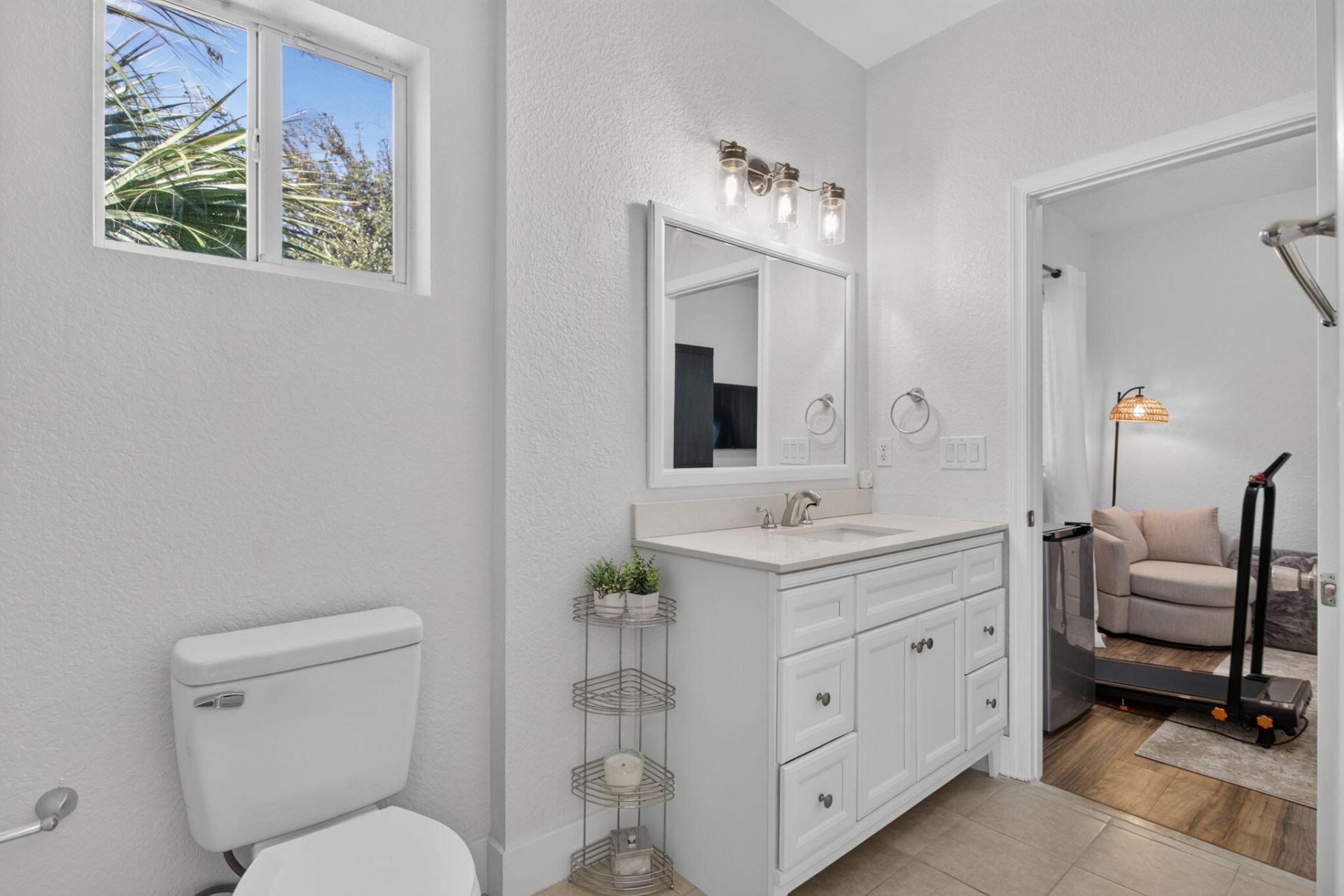 305 NE 47th Place, Unit 305, Deerfield Beach, FL 33064 Photo