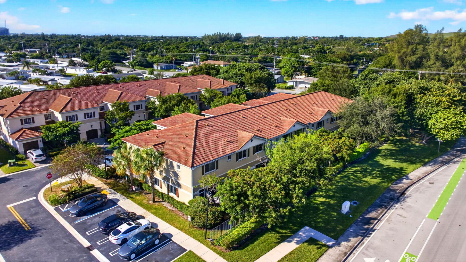 305 NE 47th Place, Unit 305, Deerfield Beach, FL 33064 Photo