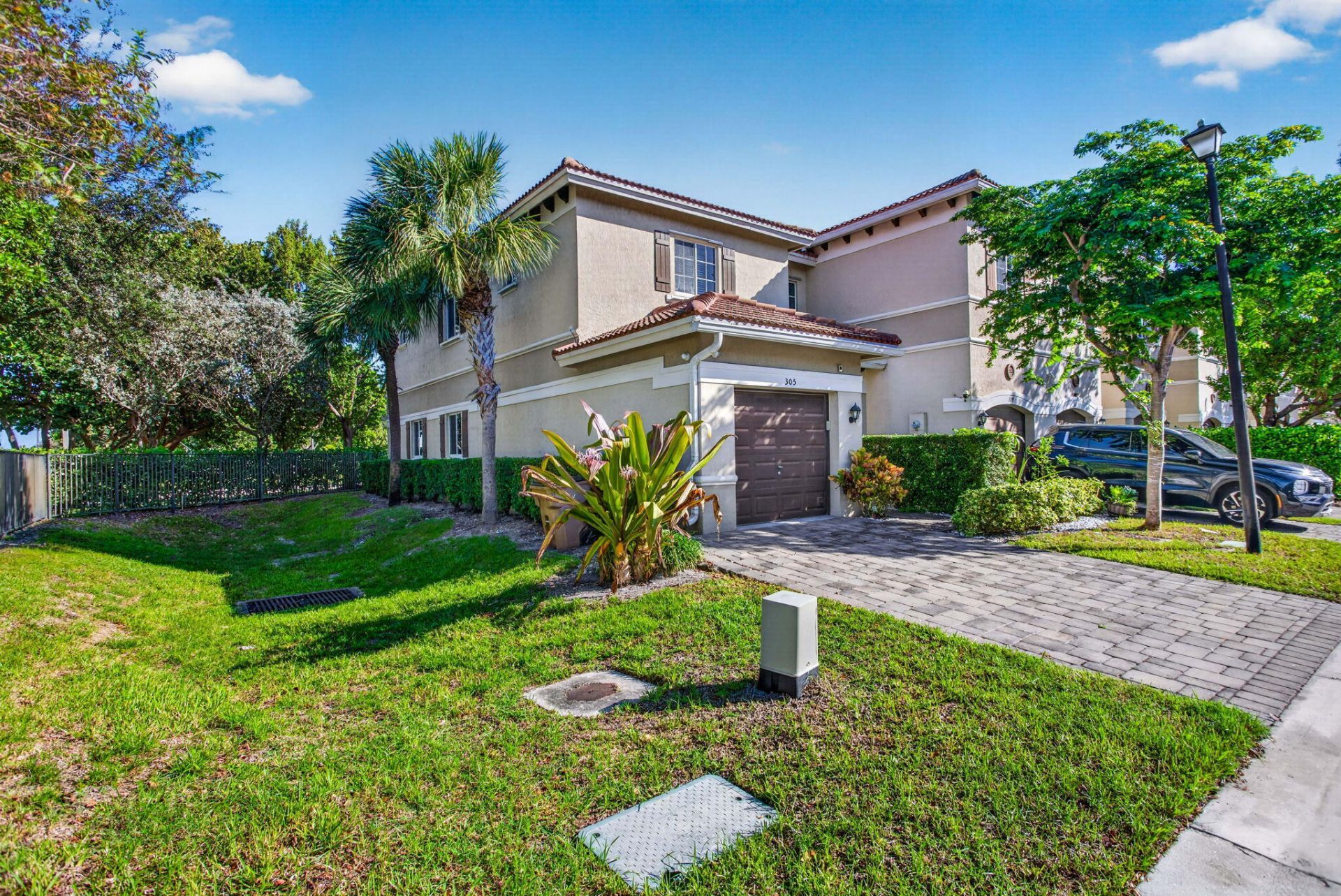 305 NE 47th Place, Unit 305, Deerfield Beach, FL 33064 Photo