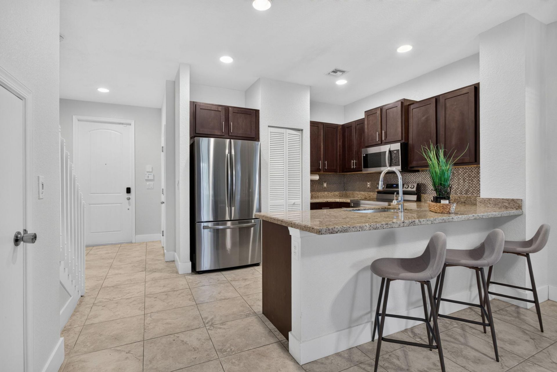 305 NE 47th Place, Unit 305, Deerfield Beach, FL 33064 Photo