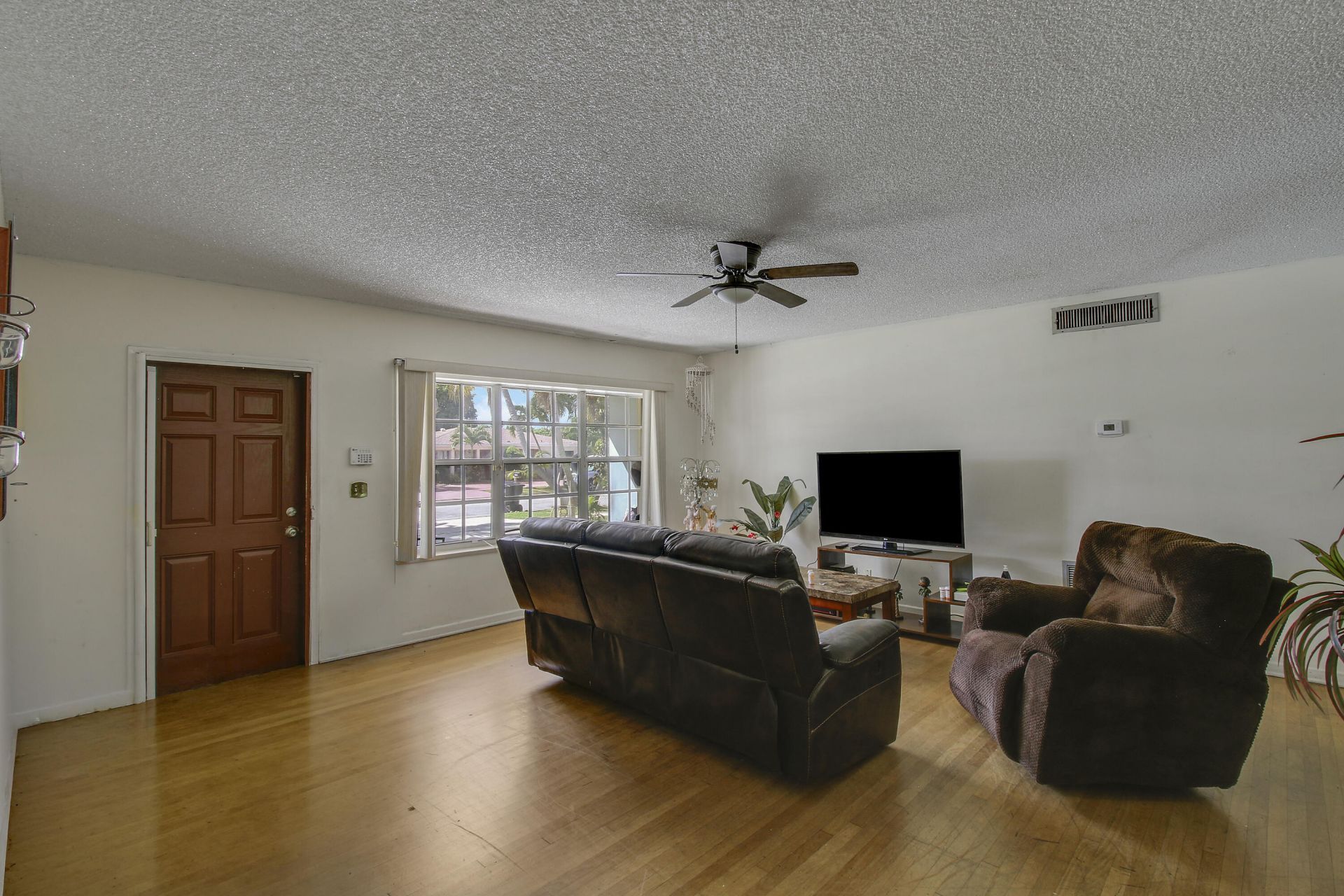 1744 Crestwood Boulevard, Lake Worth, FL 33460 Photo