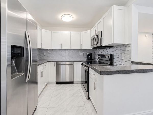 5375 SW 40TH Avenue, Unit 105, Dania Beach, FL 33314