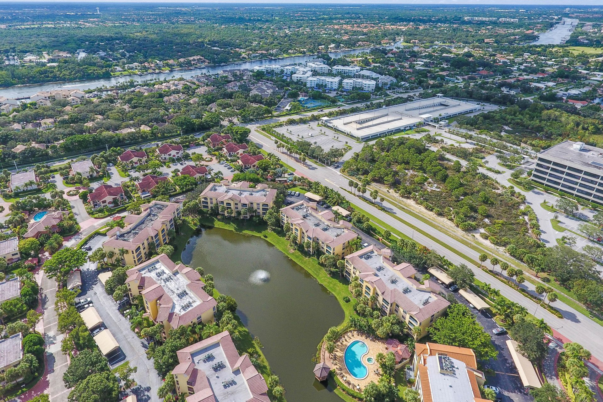 200 Uno Lago Drive, Unit 403, Juno Beach, FL 33408 Photo