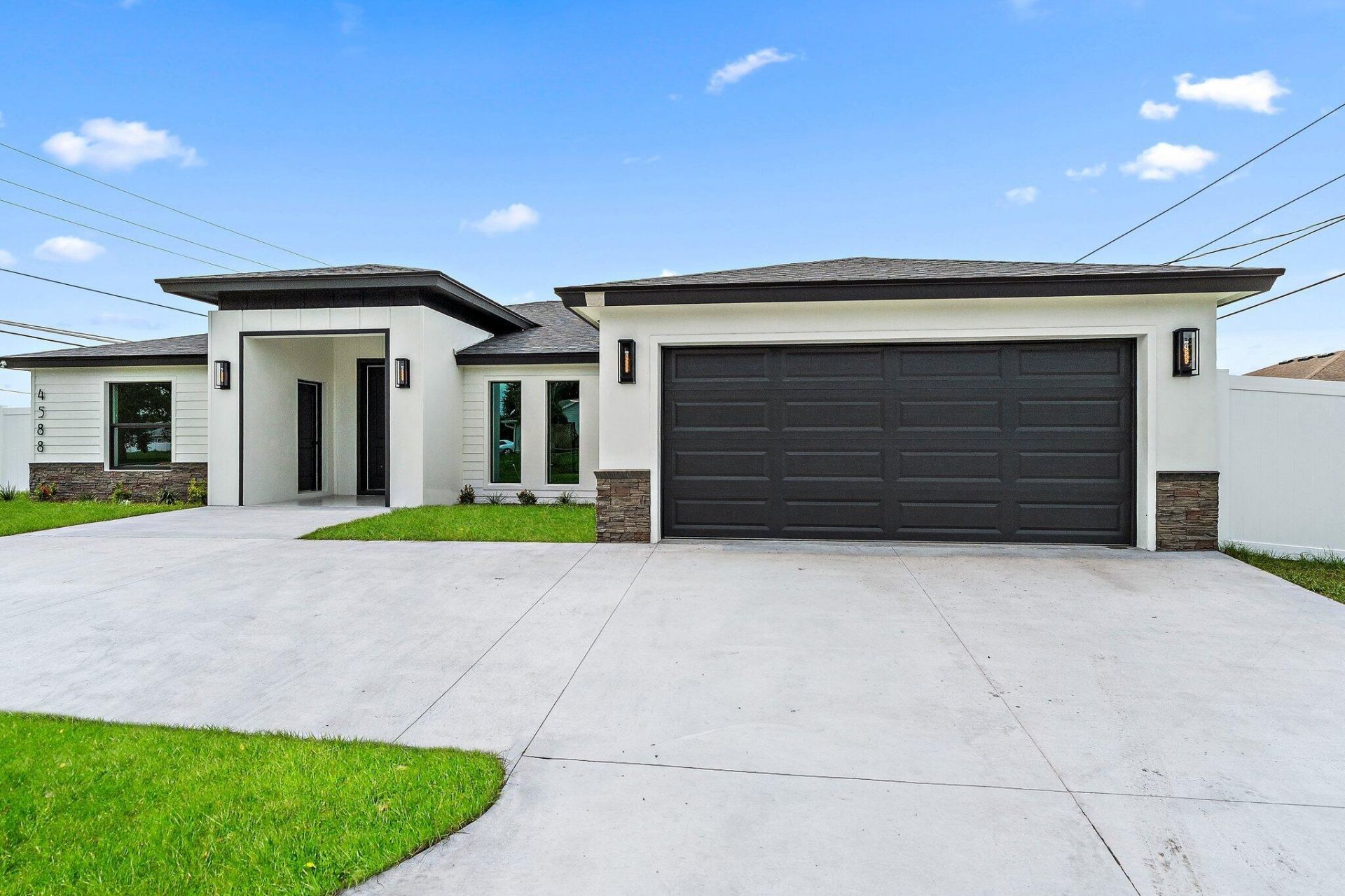 4588 SW Athena Drive, Port Saint Lucie, FL 34953 Photo