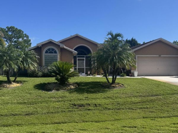 591 NW GRENADA Street, Port St. Lucie, FL 34983