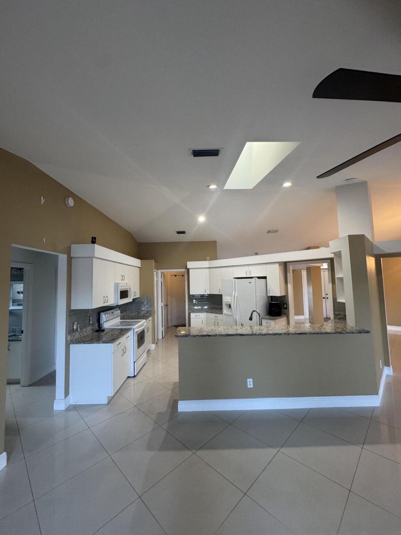 591 NW Grenada Street, Port Saint Lucie, FL 34983 Photo