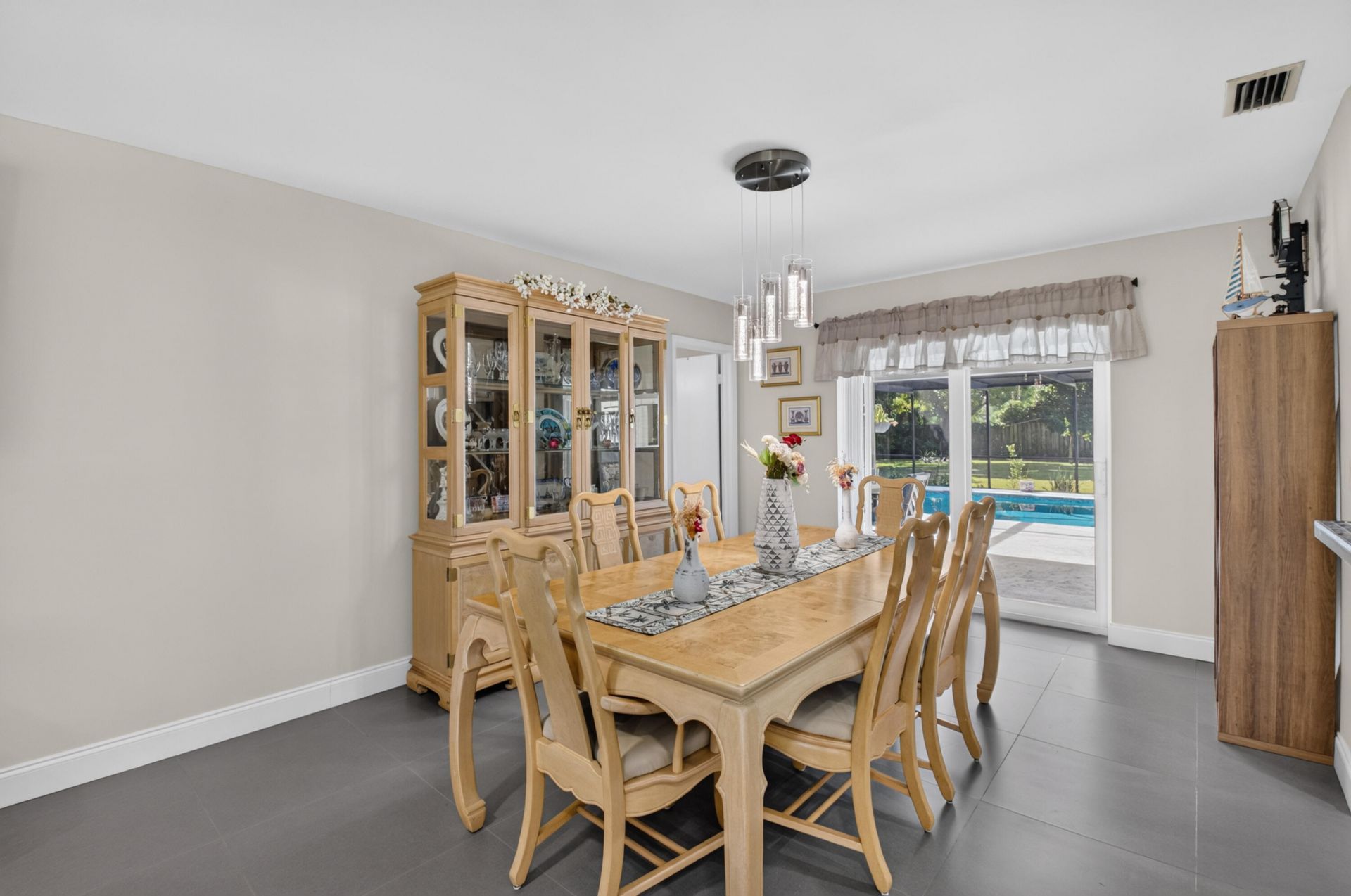 3880 Lowson Boulevard, Delray Beach, FL 33445 Photo