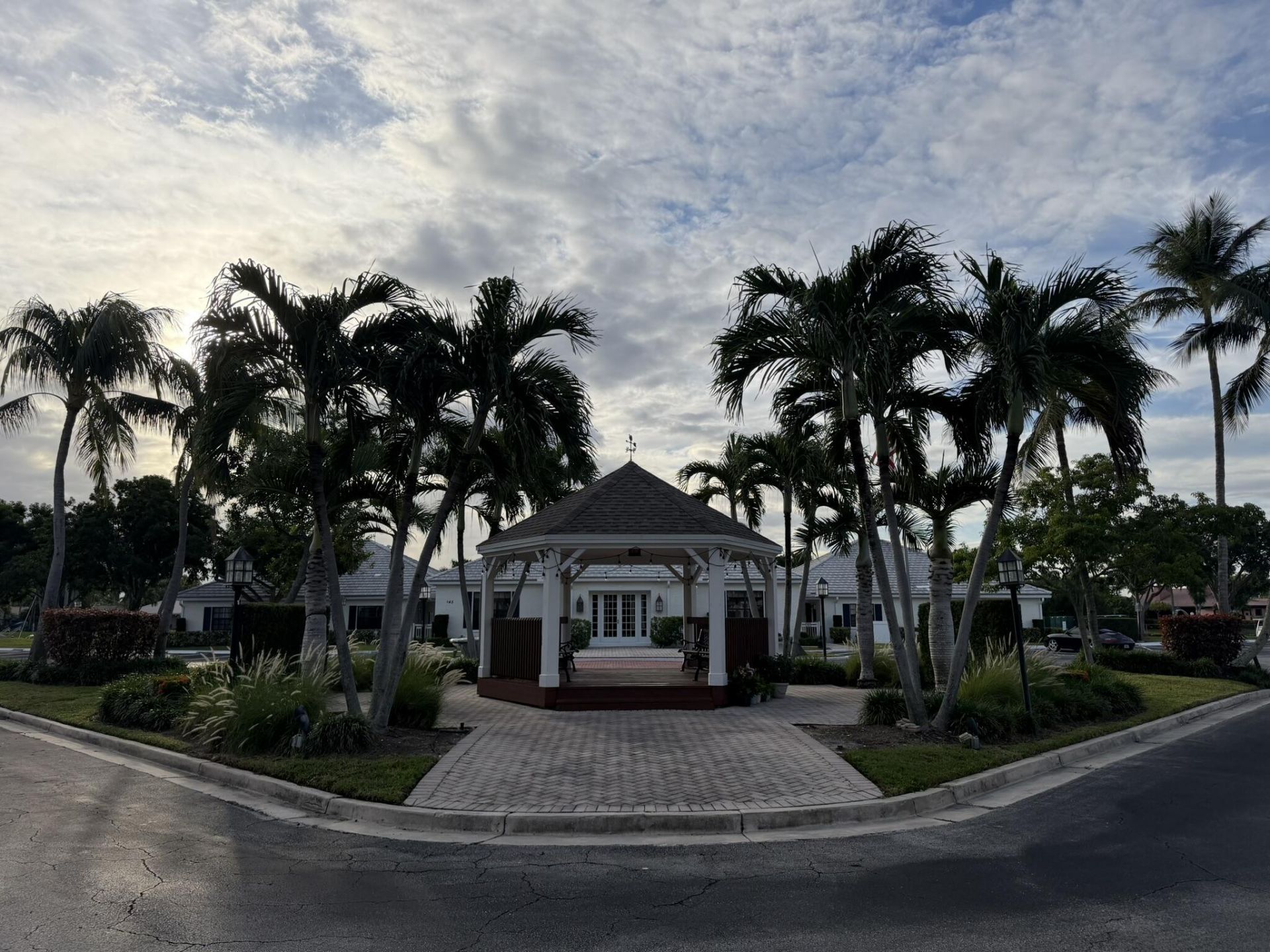 150 Cypress Club Drive, Unit 533, Pompano Beach, FL 33060 Photo