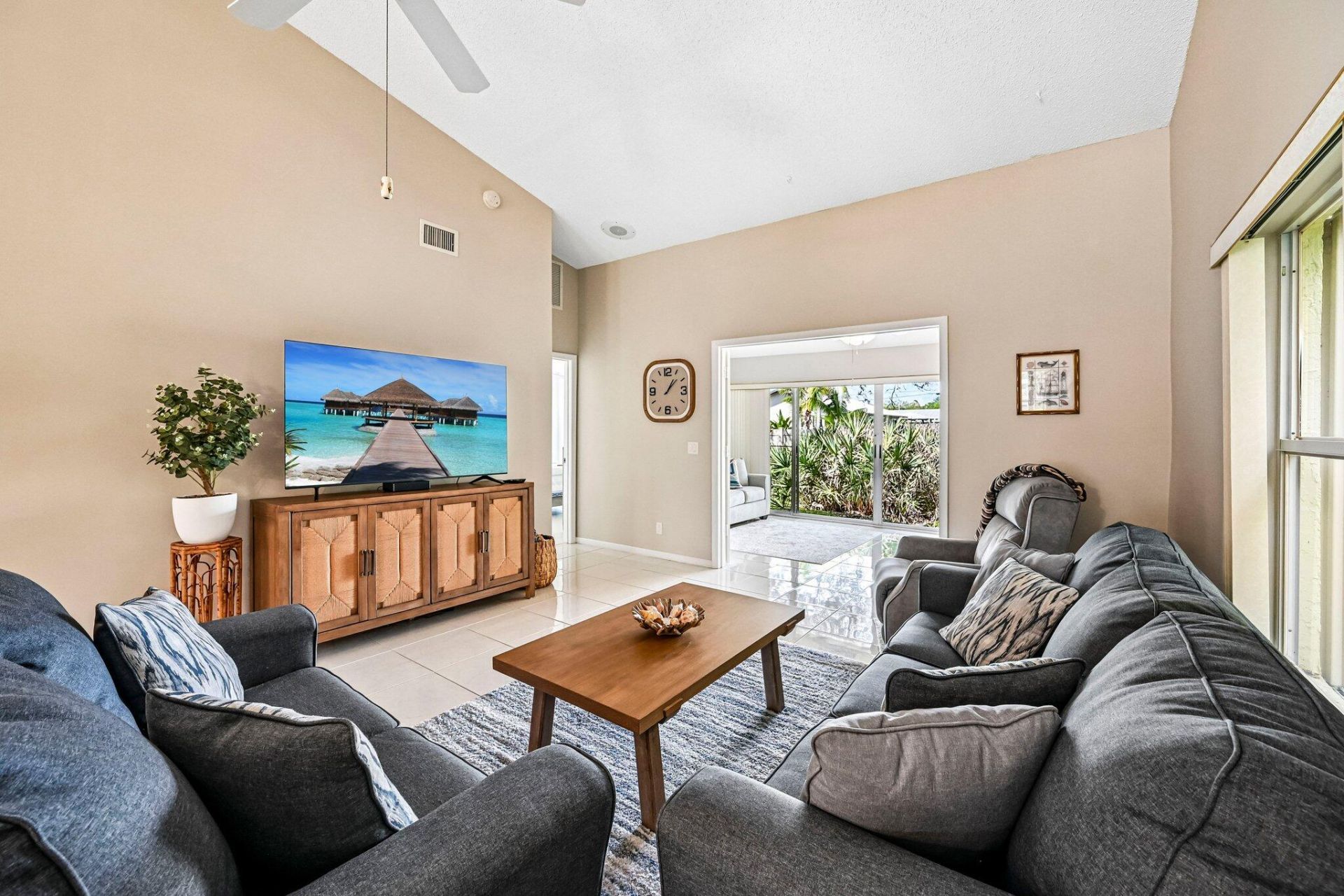 10843 SE Sea Pines Circle, Hobe Sound, FL 33455 Photo