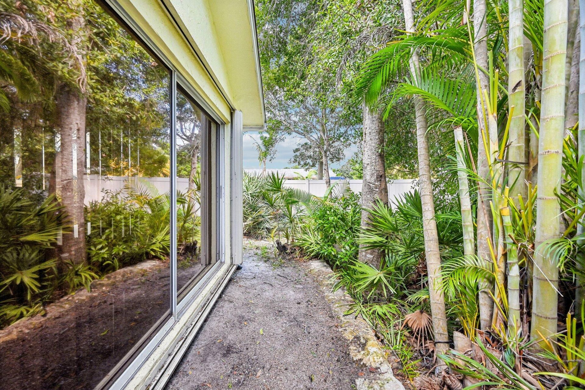 10843 SE Sea Pines Circle, Hobe Sound, FL 33455 Photo