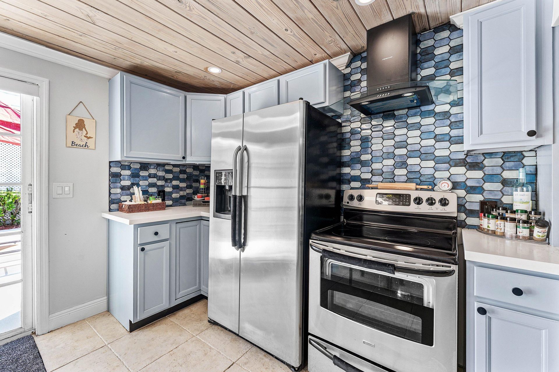 320 S Ocean Breeze, Lake Worth Beach, FL 33460 Photo