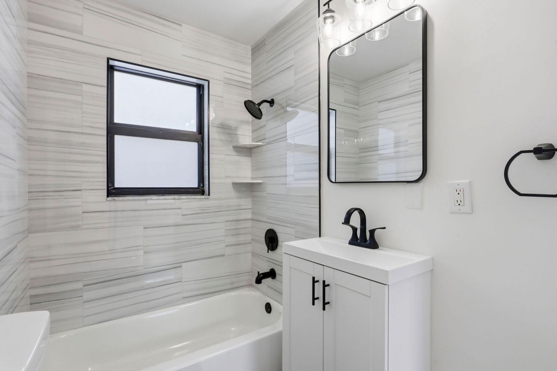327 N H Street, Lake Worth Beach, FL 33460 Photo