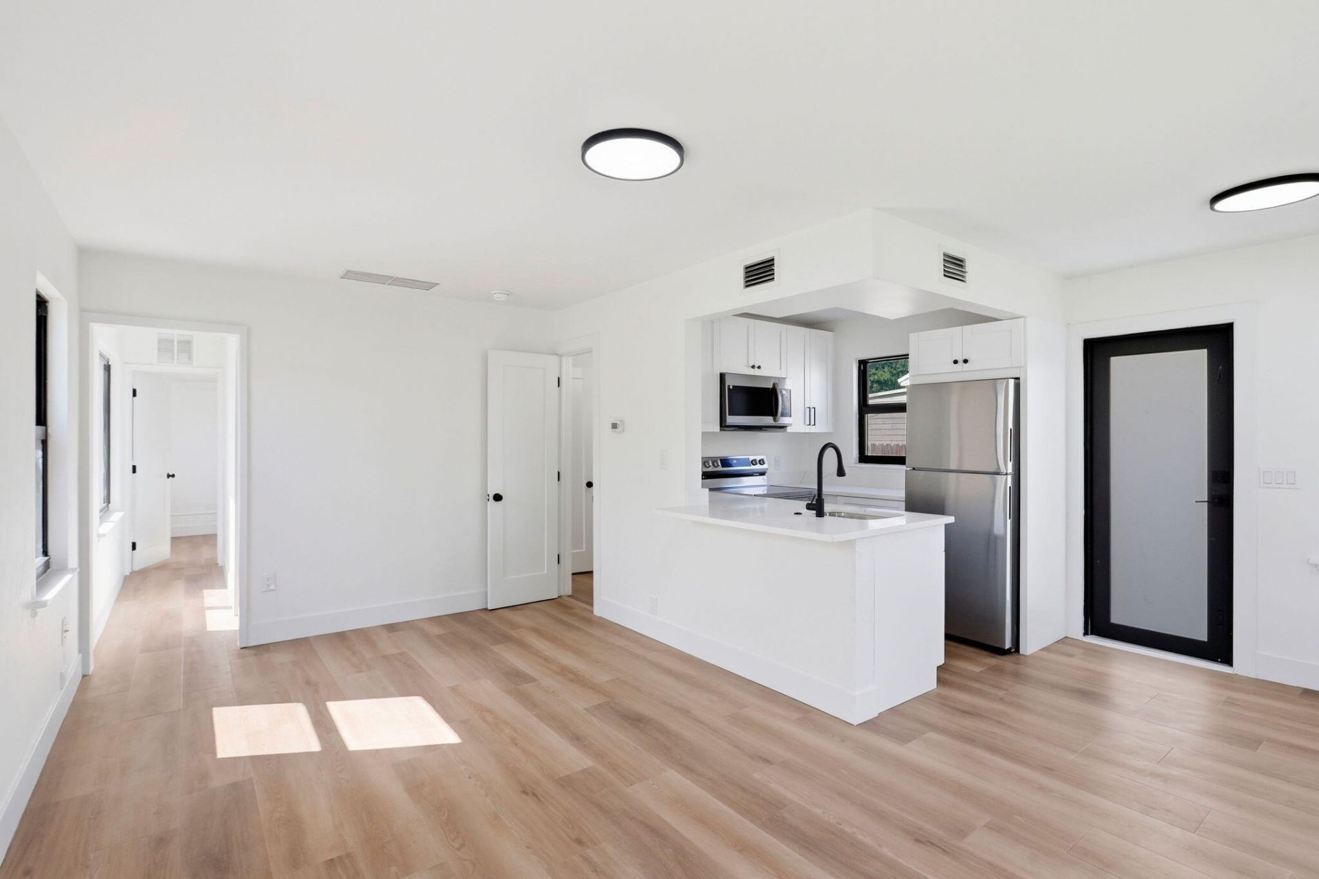 327 N H Street, Lake Worth Beach, FL 33460 Photo