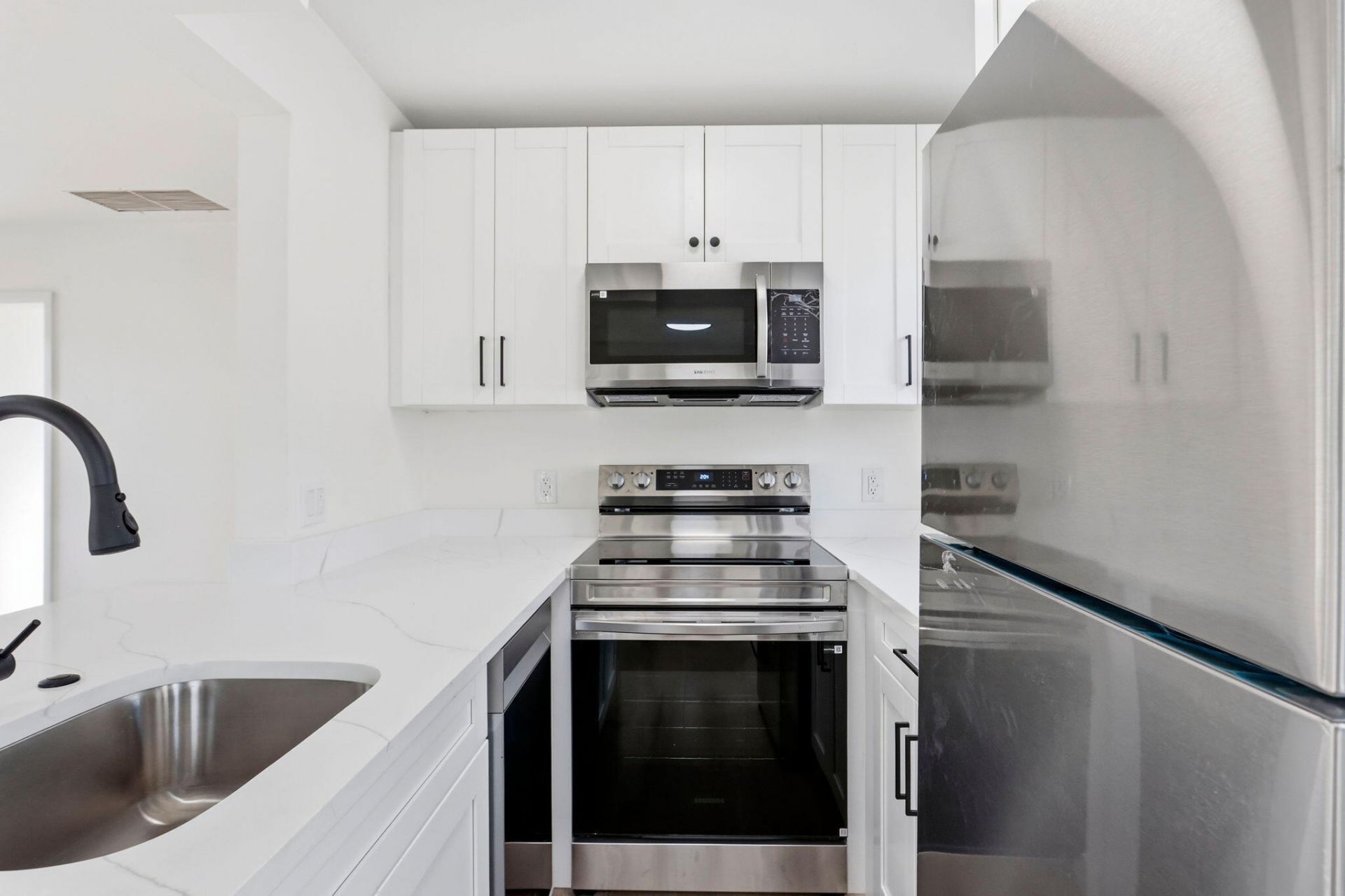 327 N H Street, Lake Worth Beach, FL 33460 Photo