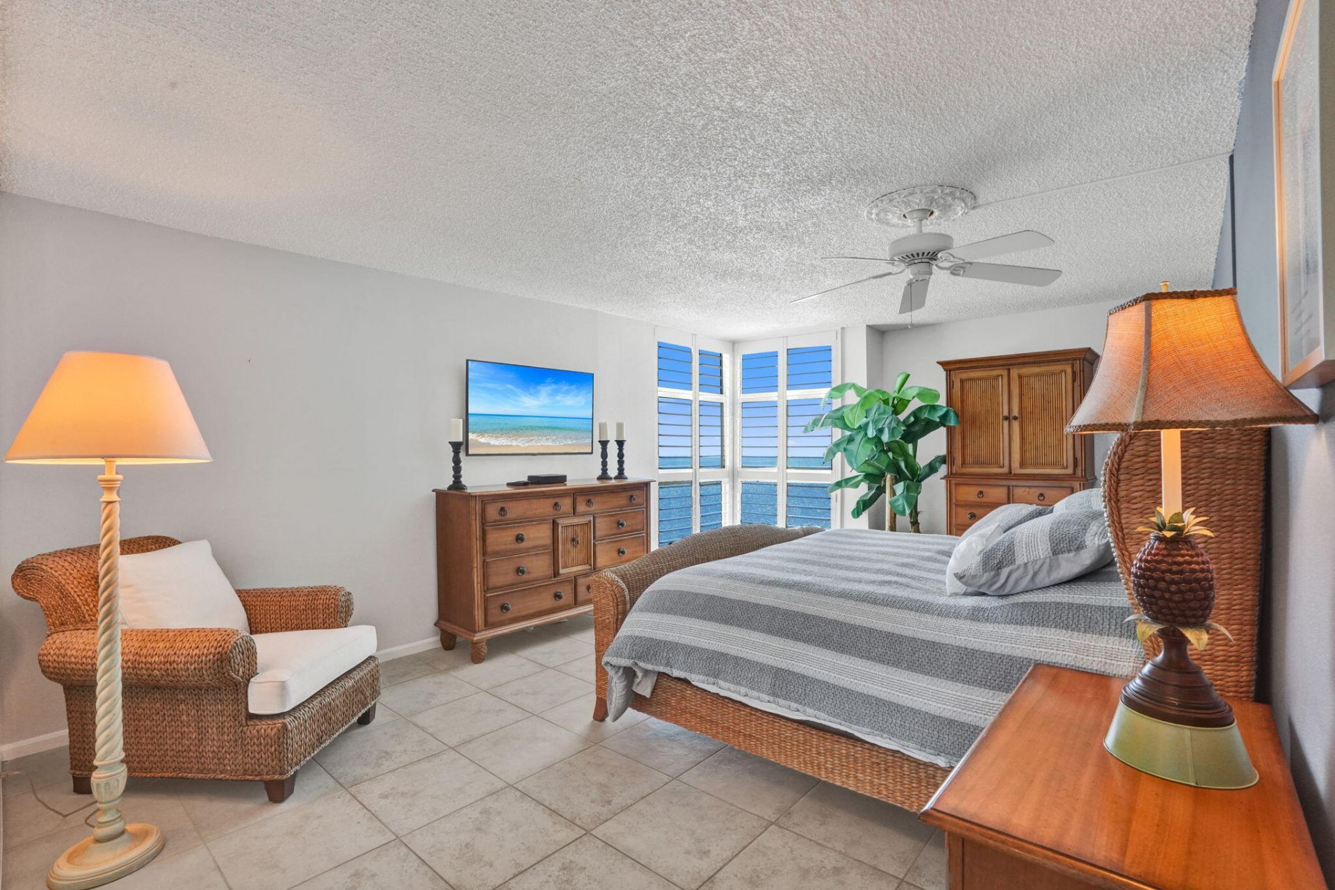 1360 S Ocean Boulevard, Unit 1902, Pompano Beach, FL 33062 Photo